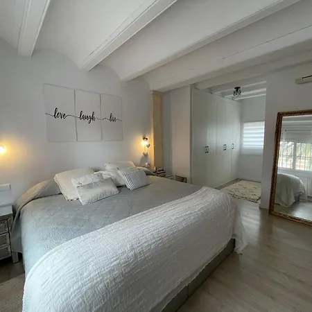 Ocean Villa *